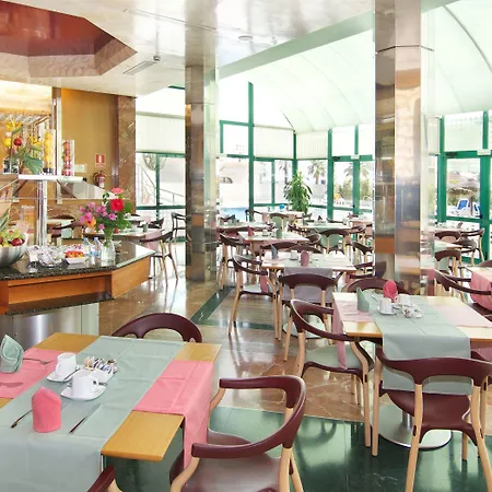 이사벨 호텔 토레몰리노스