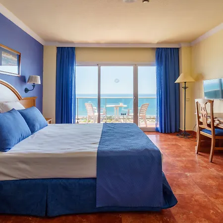 Isabel Hotel 4*