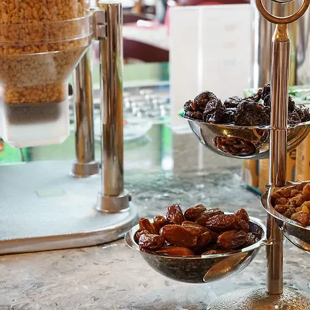 فندق إيزابيل 4*