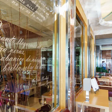 Isabel 4* Торремолінос